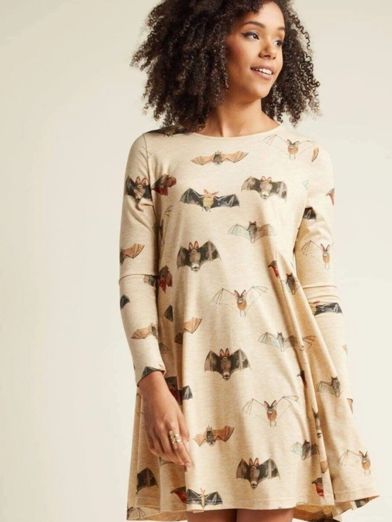 Modcloth Dresses & Skirts - Bat’ll Do Swing Dress
